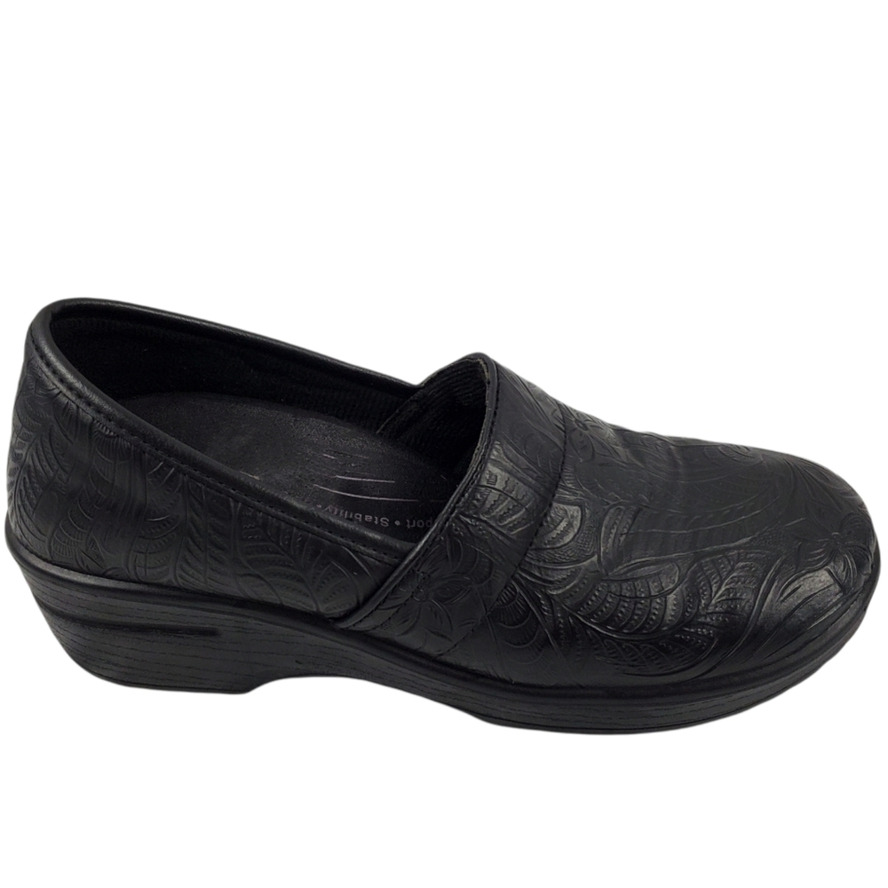 Easy Works by Easy Street Clogs